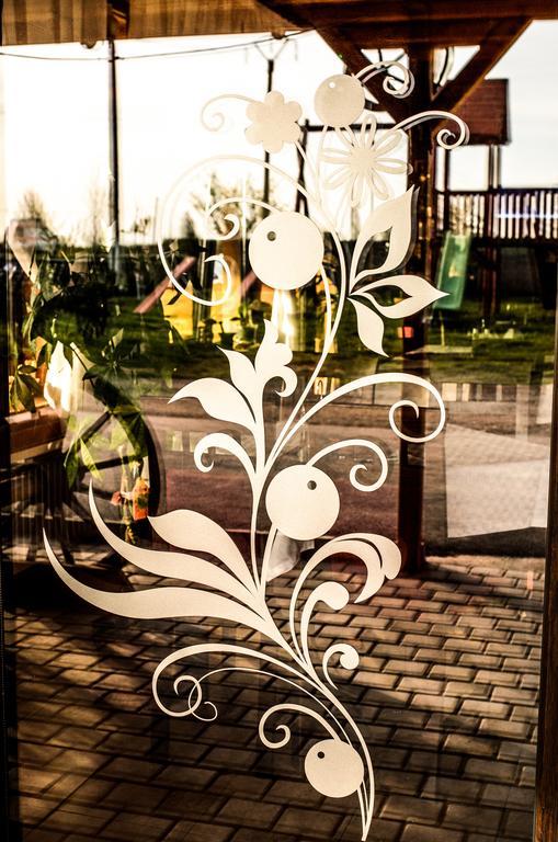 Pretty Mansion Hotel Homorog ภายนอก รูปภาพ